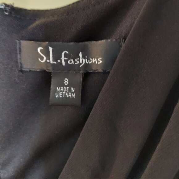 Floral A-Line Full Skirt Dress Cap Sleeve Black Tan Embroidered Flare Dress - Picture 2 of 5